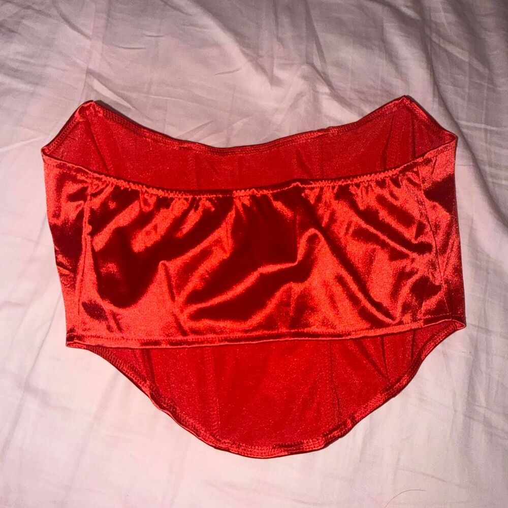 Red Strapless Corset Top - Picture 4 of 5